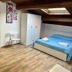 67 게스트하우스 3*