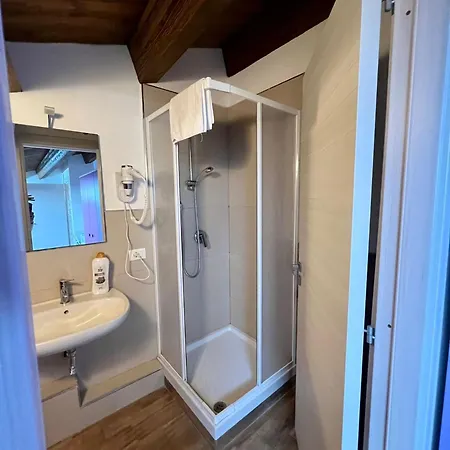 67 게스트하우스