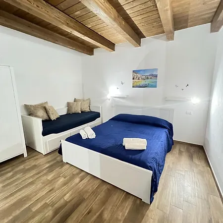 67 게스트하우스