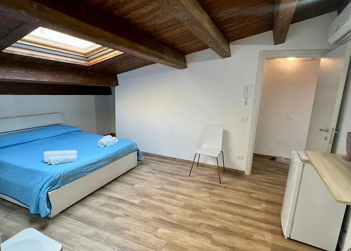 67 Πανσιόν Cefalù