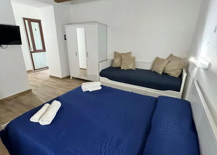 בית הארחה 67 3*